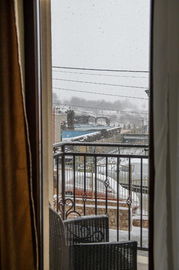 Семеен Хотел При Вергил Sapareva Banya Esterno foto